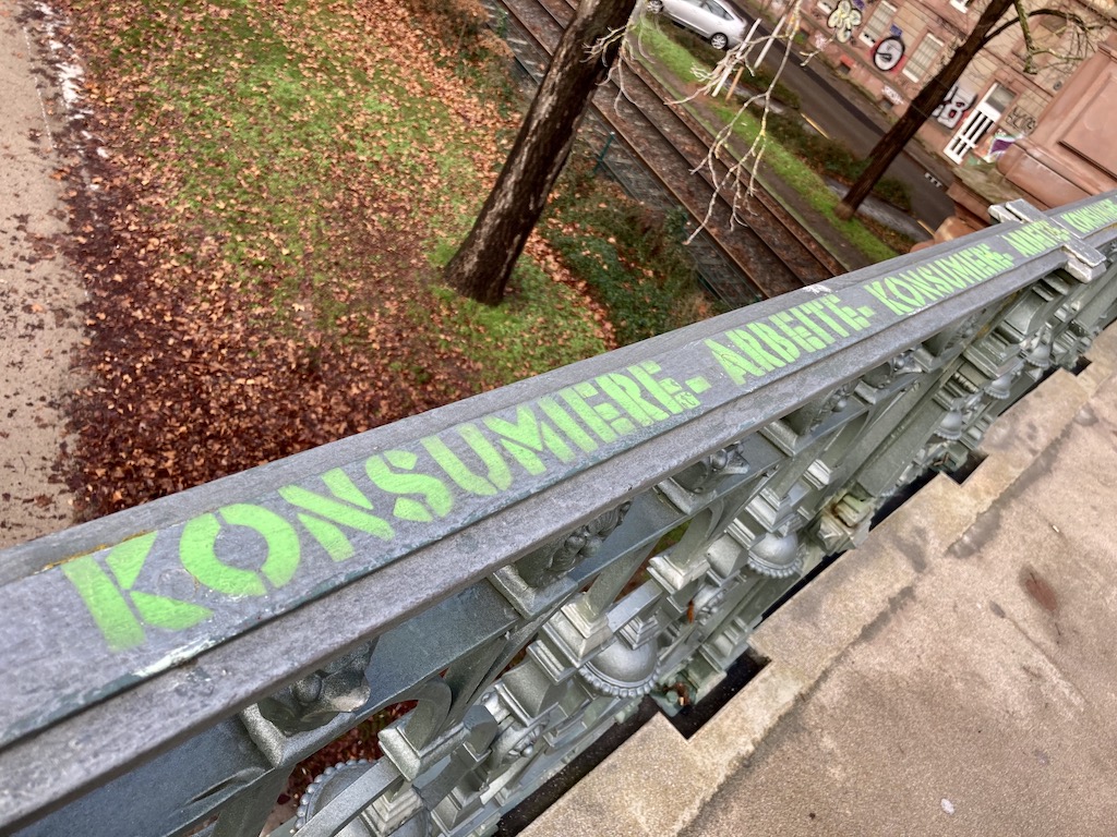 Graffiti Konsumiere Arbeite